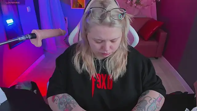 Chat +18 de Yoki_Shizuko ao vivo