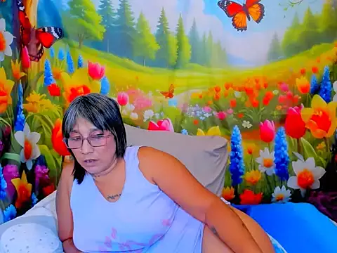 indianroxy: απευθείας συνομιλία ΧΧΧ