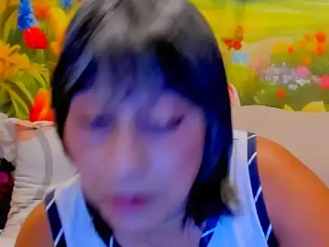 indianroxy XXX чат на живо