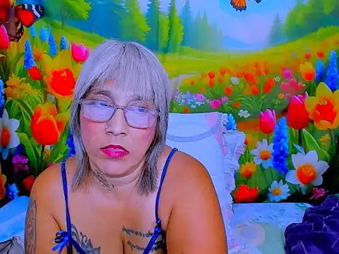 Chat XXX en directo de indianroxy