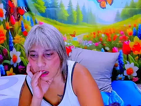 indianroxy 现场XXX聊天