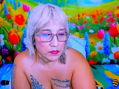 Živý XXX chat indianroxy