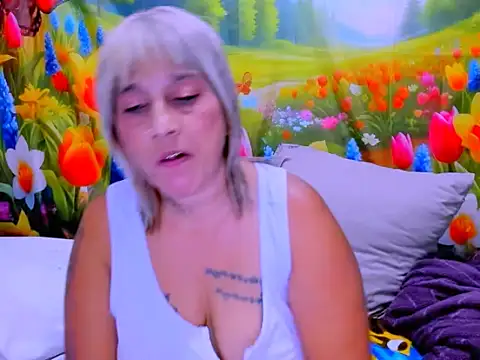 indianroxy Chat XXX in diretta
