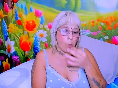 Chat XXX ao vivo de indianroxy