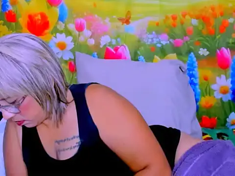 Czat XXX na żywo – indianroxy