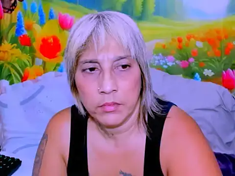 indianroxy Chat XXX in diretta