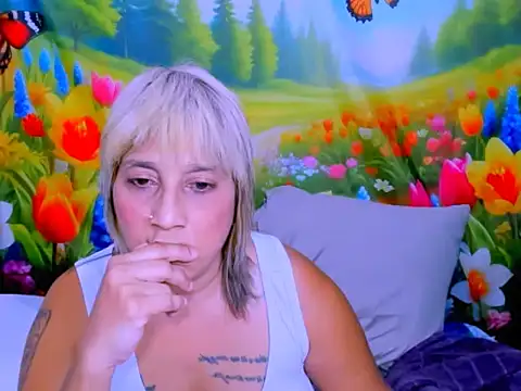 Chat XXX en directo de indianroxy