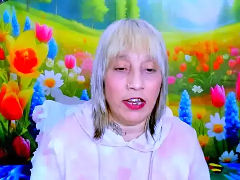 indianroxy Adlı Modelin Canlı Sohbet Odası