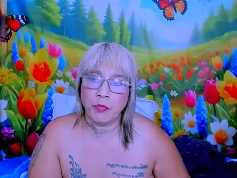 Онлайн чат XXX indianroxy