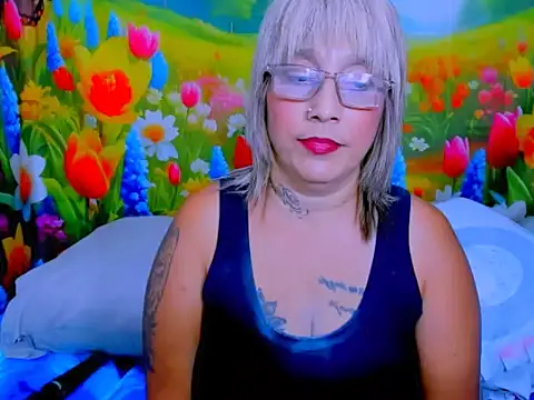 indianroxy's Webcam Show