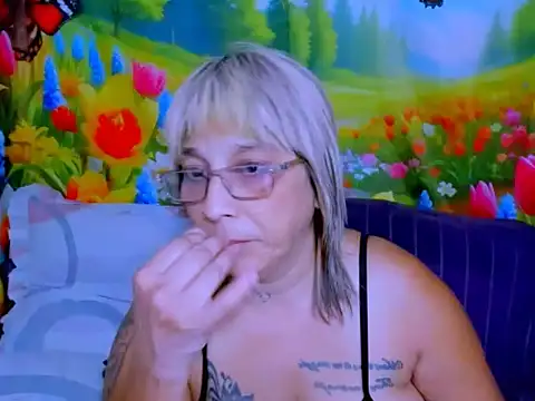 Chat XXX ao vivo de indianroxy