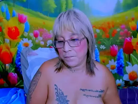 indianroxy's Webcam Show