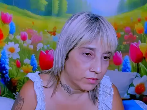 Živý XXX chat indianroxy