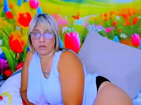 Czat XXX na żywo – indianroxy