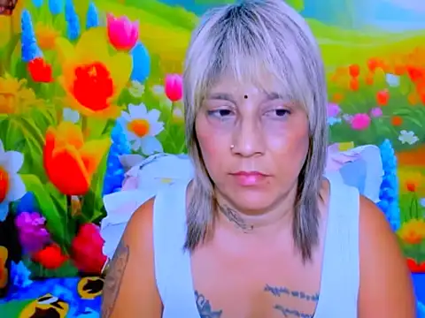 Chat XXX en directo de indianroxy