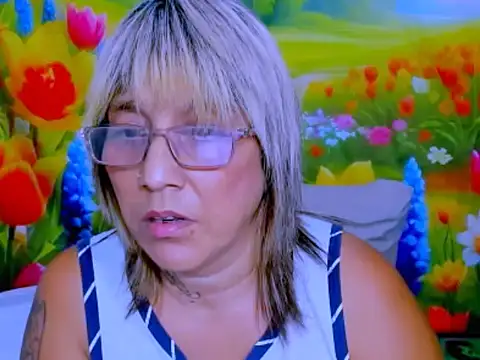 indianroxy: απευθείας συνομιλία ΧΧΧ