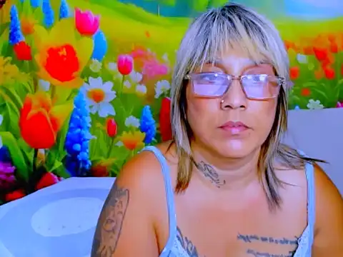Онлайн чат XXX indianroxy