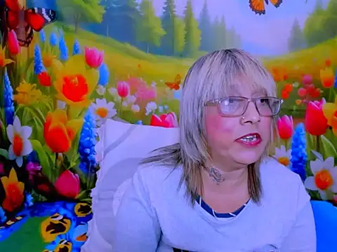 indianroxy Chat XXX live