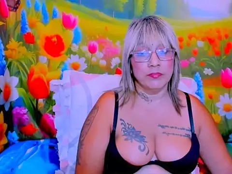 Chat XXX ao vivo de indianroxy