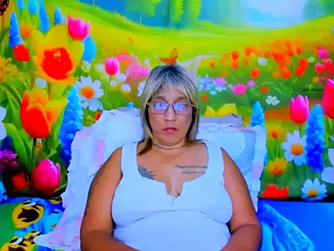 Živý XXX chat indianroxy