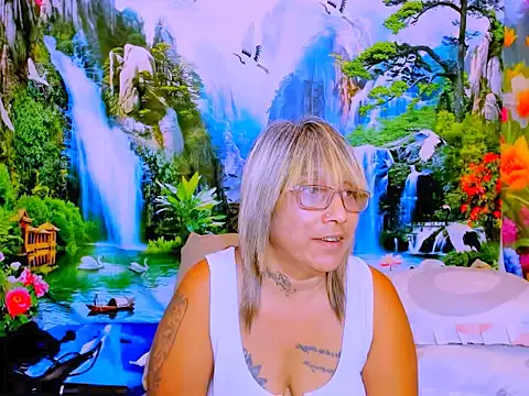 indianroxy Live XXX-Chat