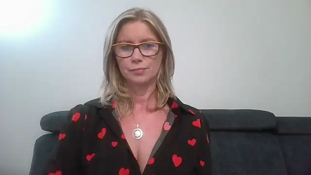 DoreenSexy Chat XXX live