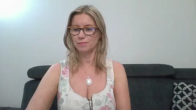 Živý XXX chat DoreenSexy