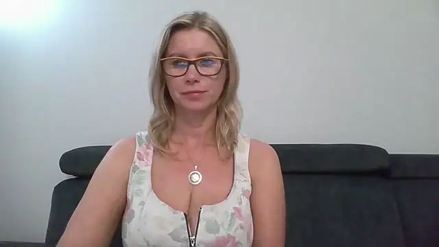 DoreenSexy's Live XXX Chat