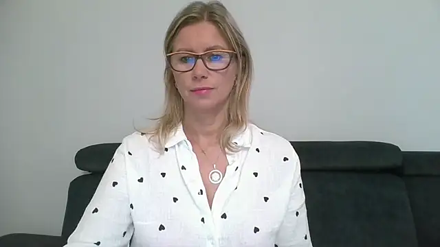 DoreenSexy Live XXX-Chat