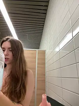 MariiD webkamerás műsora
