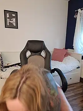 missjenn_x 现场聊天室