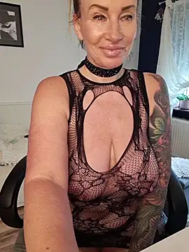missjenn_x Webcamshow