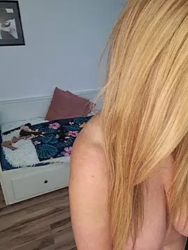 missjenn_x – Kamerová šou