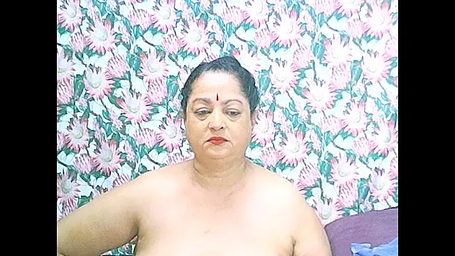Chat +18 de matureindian ao vivo