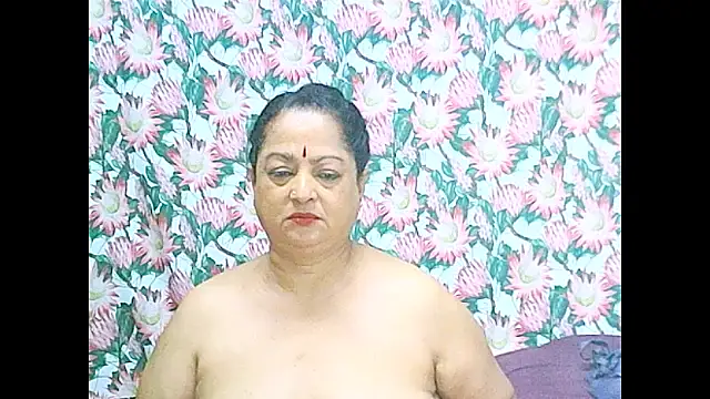 Chat +18 de matureindian ao vivo