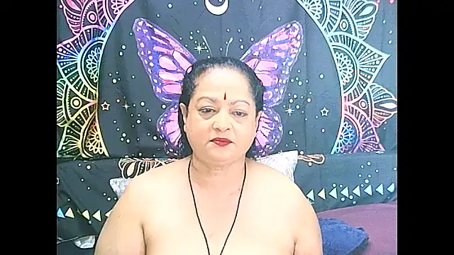 matureindian's Live XXX Chat