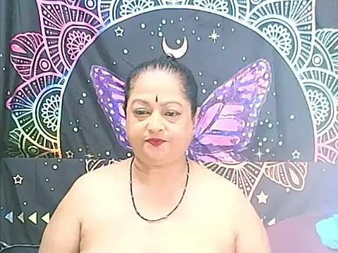 matureindian's Live XXX Chat