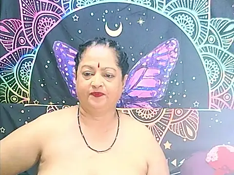 matureindian's Live XXX Chat