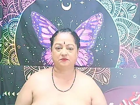 matureindian's Live XXX Chat