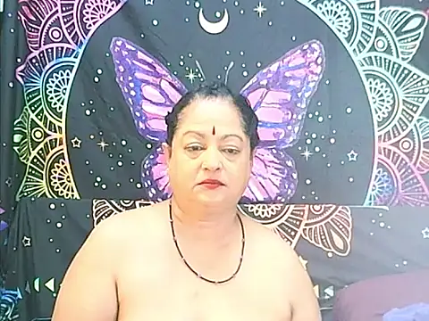 matureindian's Live XXX Chat