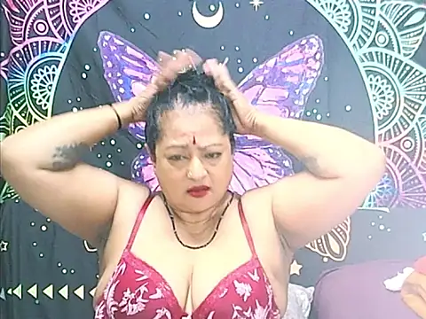 matureindian's Live XXX Chat