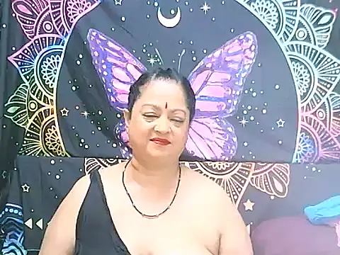 matureindian's Live Sex Cam Show
