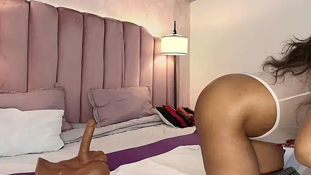 HallyBans Show in webcam