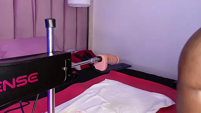 HallyBans' Webcam Show