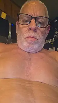 Sweetspot67's Webcam Show