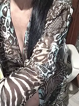 Melmamalhuda@xh's Live XXX Chat
