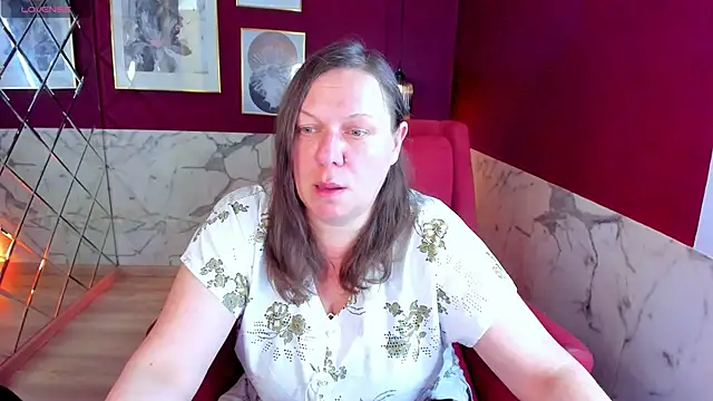 Chat +18 de KellyPerfection ao vivo