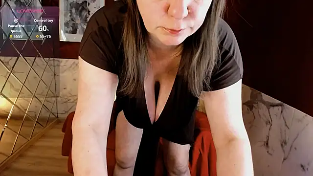 KellyPerfection's Webcam Show