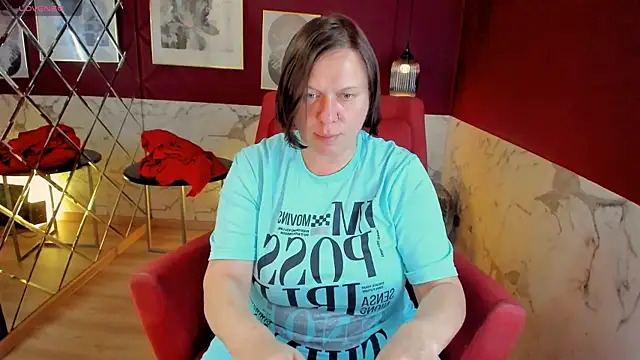 Chatroom XXX en direct de KellyPerfection