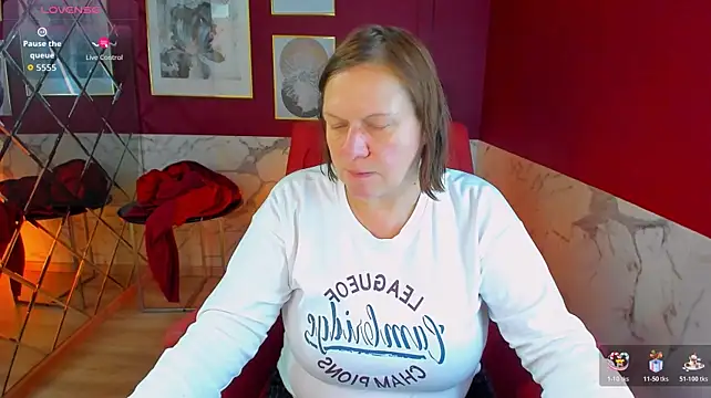 KellyPerfection Chat XXX in diretta